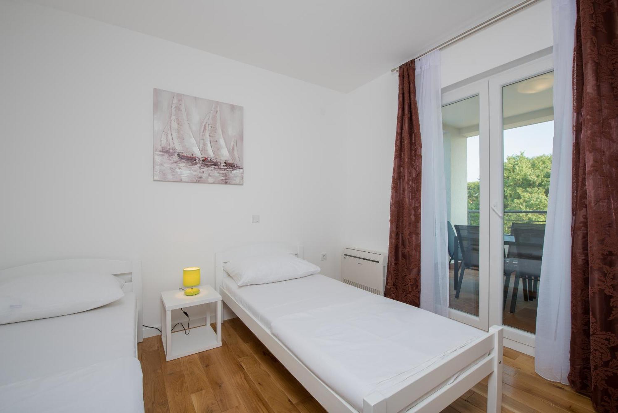 Villa Anja 2Nd Floor Peroj Kültér fotó