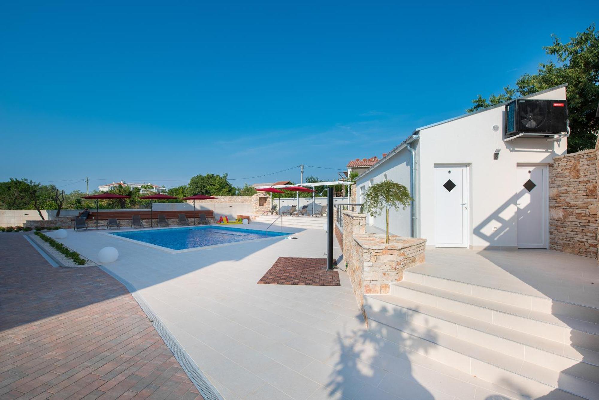 Villa Anja 2Nd Floor Peroj Kültér fotó