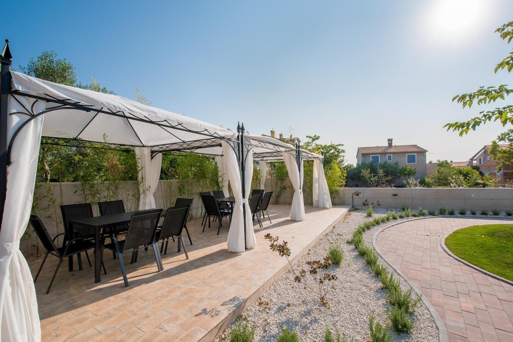 Villa Anja 2Nd Floor Peroj Kültér fotó