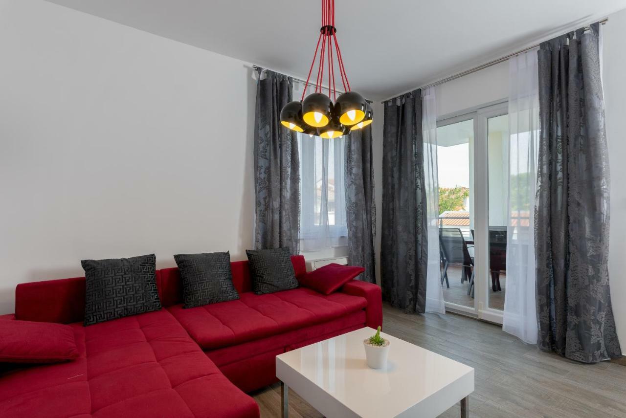 Villa Anja 2Nd Floor Peroj Kültér fotó