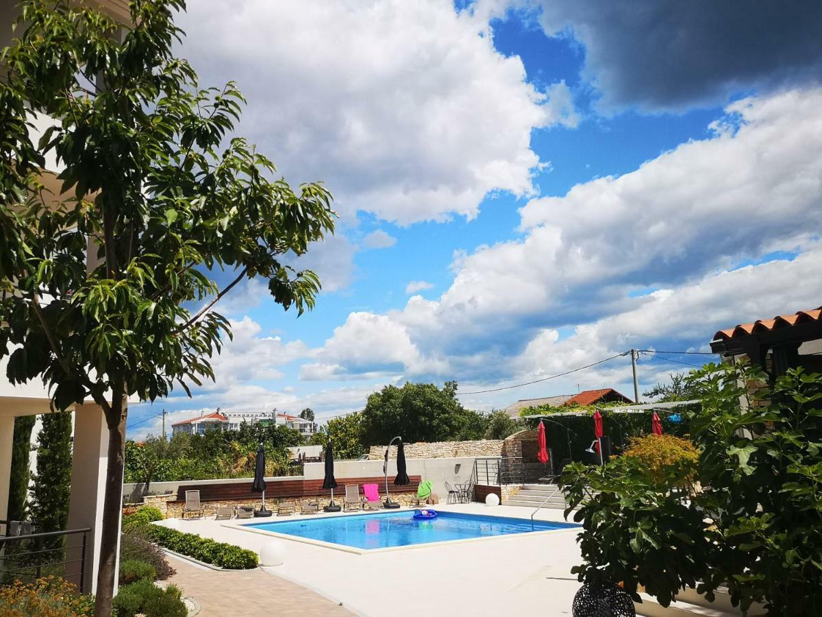 Villa Anja 2Nd Floor Peroj Kültér fotó